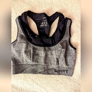 Zerlar sports bra size small